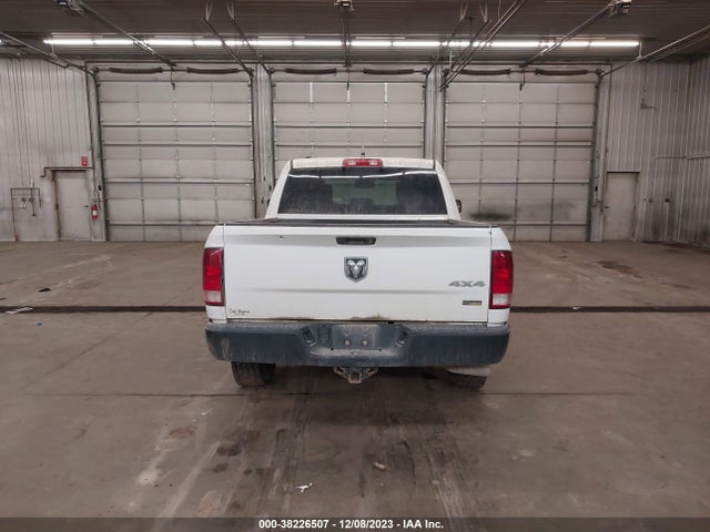 2016 RAM 1500 VIN: 1C6RR7KG5GS356210