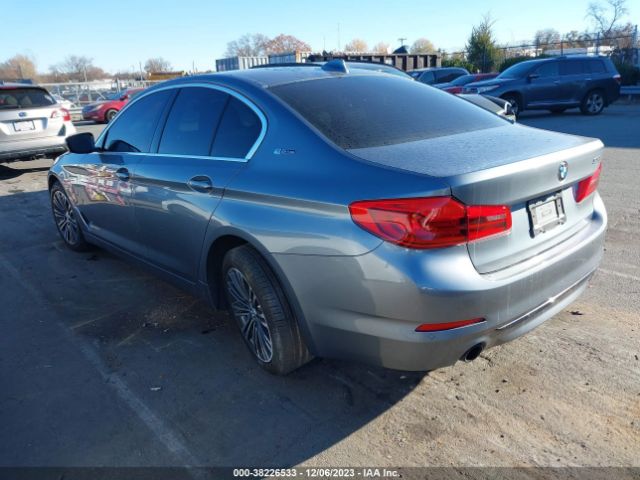 WBAJA9C50KB392611 BMW 530e Iperformance