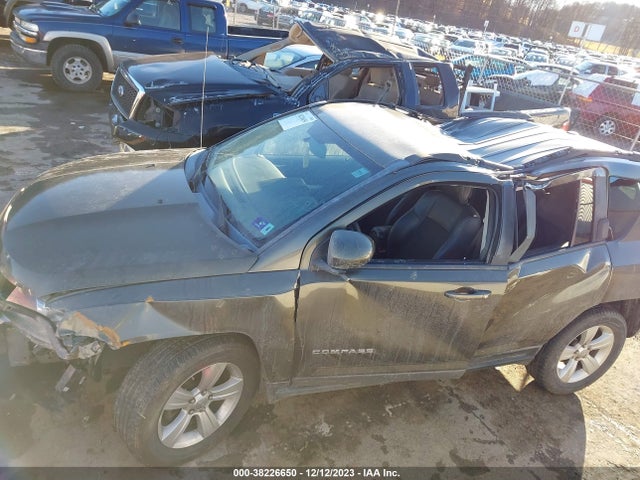 2015 JEEP COMPASS LATITUDE VIN: 1C4NJDEB0FD395092