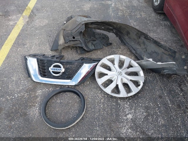 Nissan ROGUE S 2017 KNMAT2MV5HP549435 Image 12