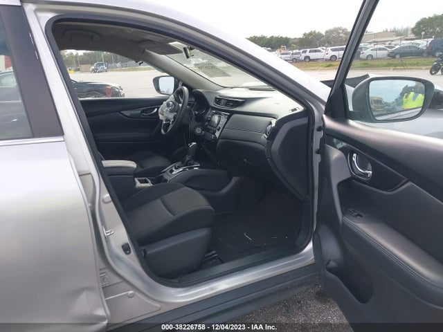 Nissan ROGUE S 2017 KNMAT2MV5HP549435 Image 5