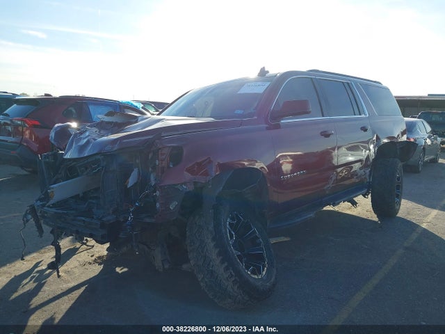 Chevrolet Suburban Lt 2019 1GNSKHKC9KR379059 Image 2