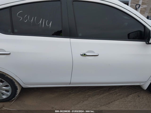 Nissan Versa 1.6 Sv 2015 3N1CN7AP9FL903569 Image 14