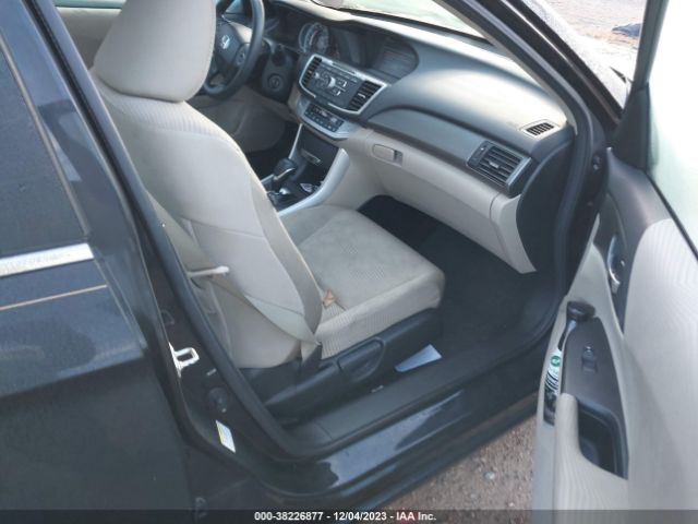 1HGCR2F30EA303976 Honda ACCORD LX