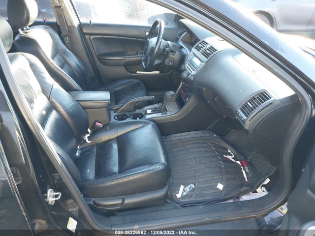 2007 HONDA ACCORD SDN EX-L VIN: 1HGCM568X7A028325