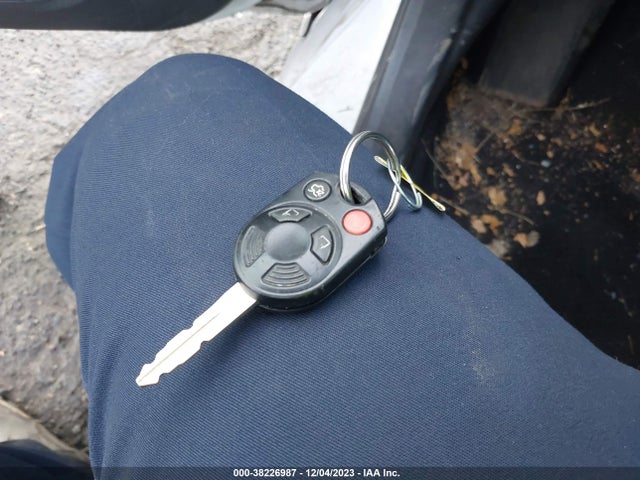 2009 FORD FUSION SE VIN: 3FAHP07ZX9R153202