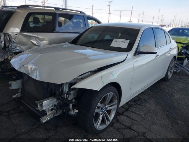 WBA8B9C51HK675782 BMW 330I
