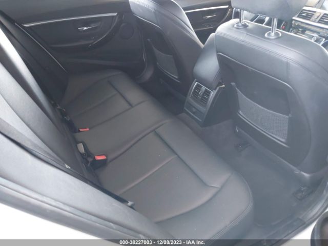 WBA8B9C51HK675782 BMW 330I