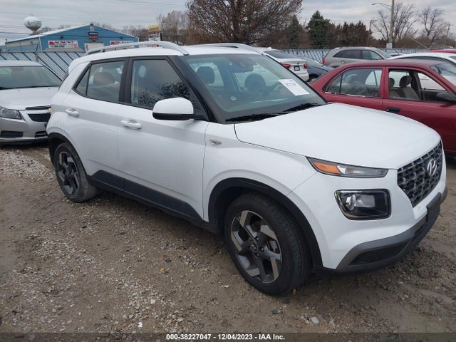 2021 HYUNDAI VENUE SEL VIN: KMHRC8A39MU100033