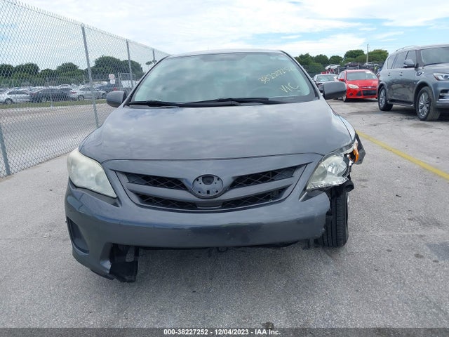 2011 TOYOTA COROLLA LE VIN: 2T1BU4EE9BC696469