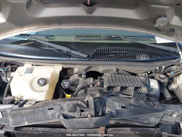 2004 GMC SAVANA UPFITTER VIN: 1GDFG15T341105996
