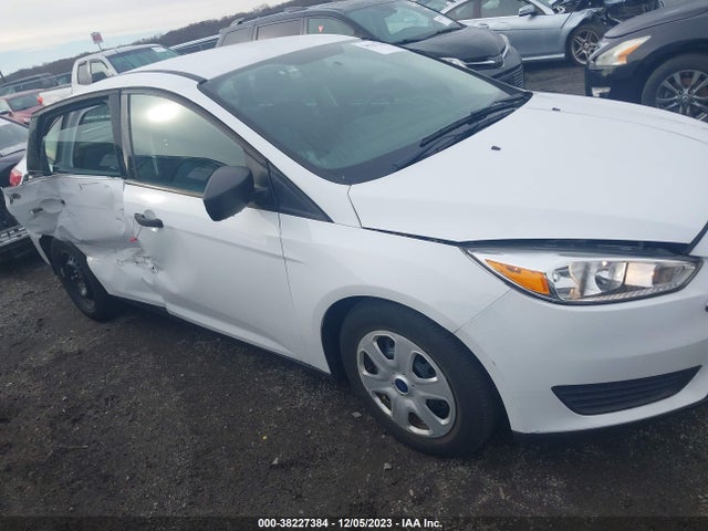 2018 FORD FOCUS S VIN: 1FADP3E25JL266385
