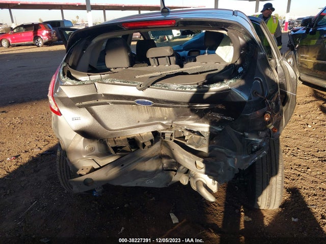 2018 FORD FIESTA SE VIN: 3FADP4EJXJM111875