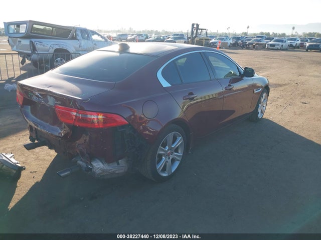 2017 JAGUAR XE SAJAD4BG6HA955953 Photo 3