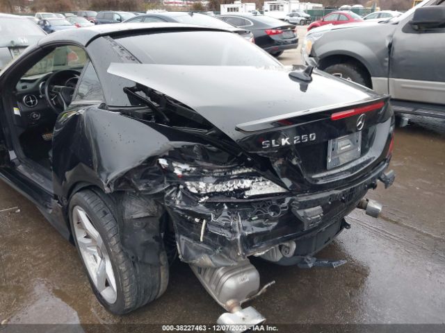 WDDPK4HA2EF080232 Mercedes-Benz SLK 250