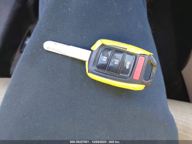 1HGCR2F3XEA151818 Honda ACCORD LX
