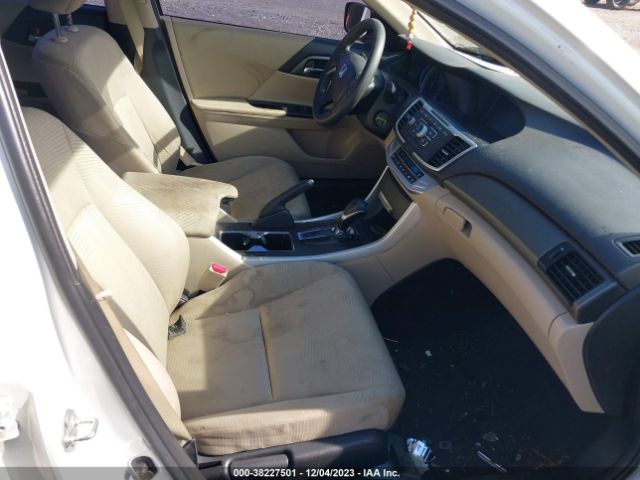 1HGCR2F3XEA151818 Honda ACCORD LX