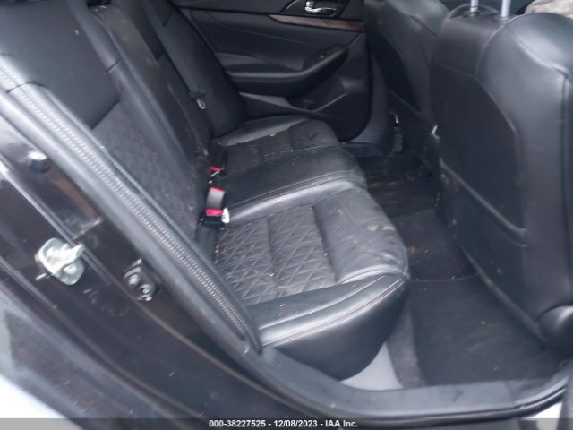 1N4AA6AP9HC370668 Nissan Maxima 3.5 Platinum