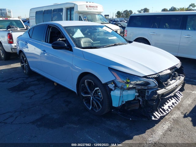 2023 NISSAN ALTIMA SR FWD VIN: 1N4BL4CV7PN403958