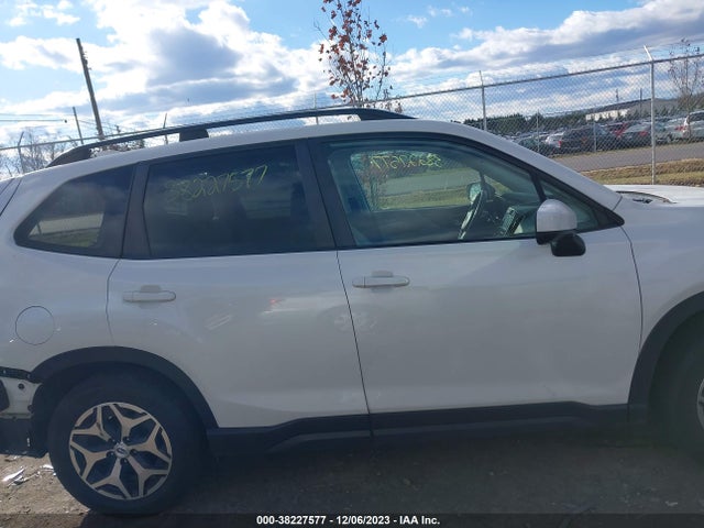2019 SUBARU FORESTER PREMIUM VIN: JF2SKAGCXKH510029