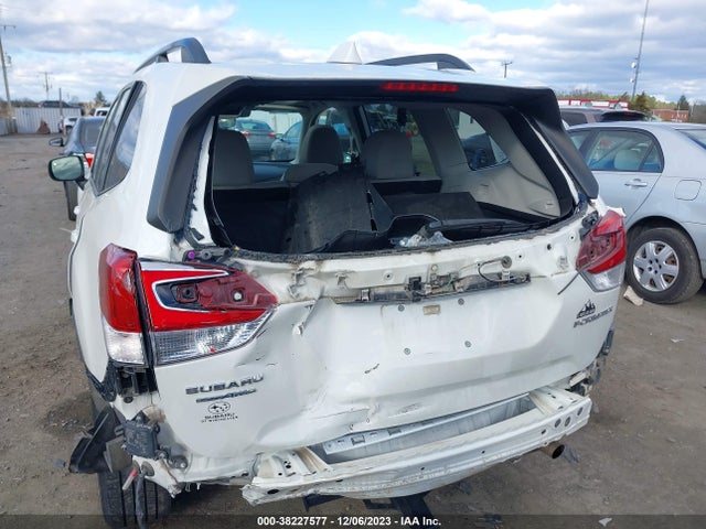 2019 SUBARU FORESTER PREMIUM VIN: JF2SKAGCXKH510029