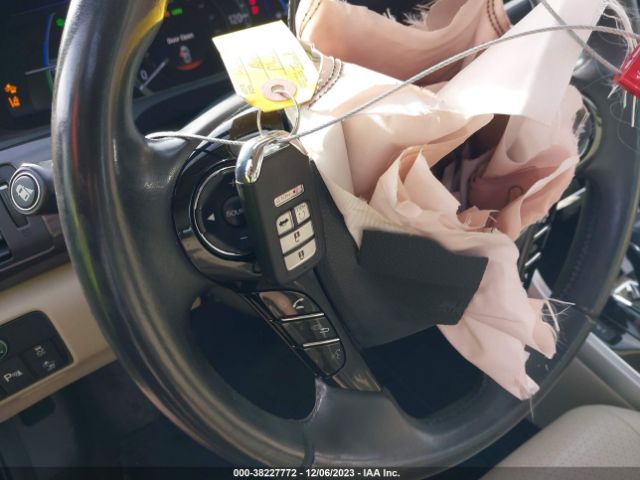 JHMCR6F77HC005280 Honda Accord Hybrid Touring