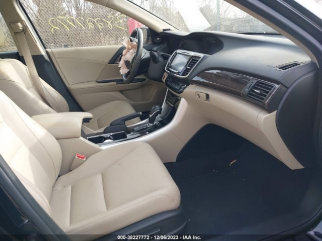 JHMCR6F77HC005280 Honda Accord Hybrid Touring