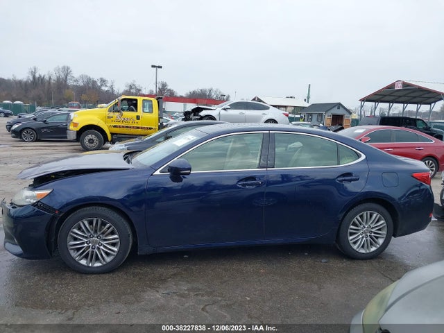 Lexus ES 350 2015 JTHBK1GG3F2171199 Image 14