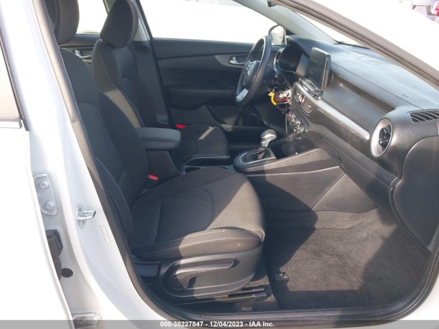 2020 KIA FORTE LXS VIN: 3KPF24AD6LE235141