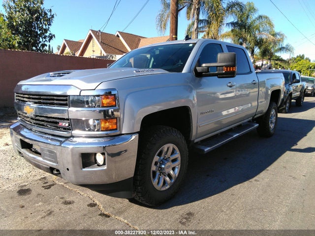 Chevrolet Silverado 2500hd Lt 2018 1GC1KVEY3JF150144 Image 2