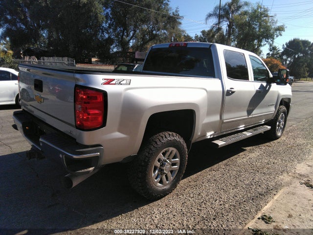 Chevrolet Silverado 2500hd Lt 2018 1GC1KVEY3JF150144 Image 4