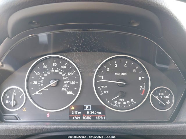 BMW 320i Xdrive 2016 WBA8E5G54GNT94664 Image 7