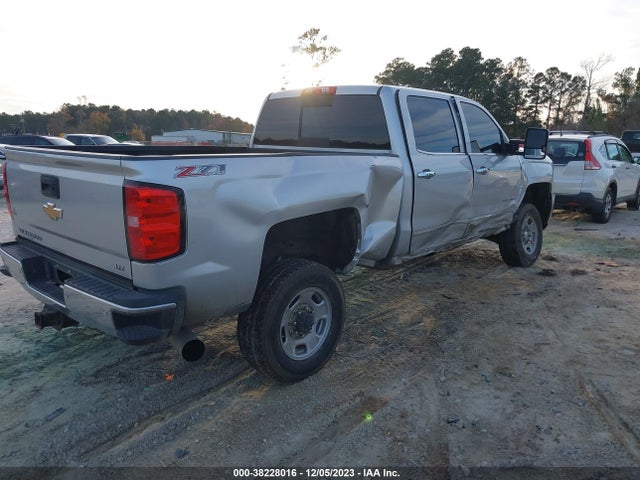 Chevrolet Silverado 2500hd Ltz 2015 1GC1KWE82FF673300 Image 4