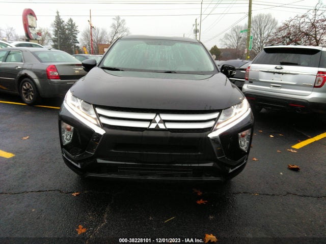 38228101 :رقم المزاد ، JA4AT3AA8LZ028515 vin ، 2020 Mitsubishi Eclipse Cross Es 1.5t Awc مزاد بيع
