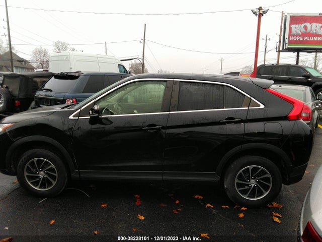 38228101 :رقم المزاد ، JA4AT3AA8LZ028515 vin ، 2020 Mitsubishi Eclipse Cross Es 1.5t Awc مزاد بيع