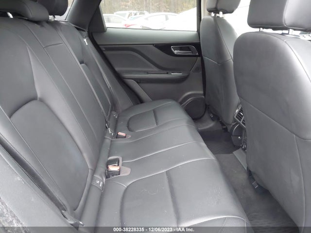 2017 JAGUAR F-PACE SADCJ2BVXHA489693 Photo 7