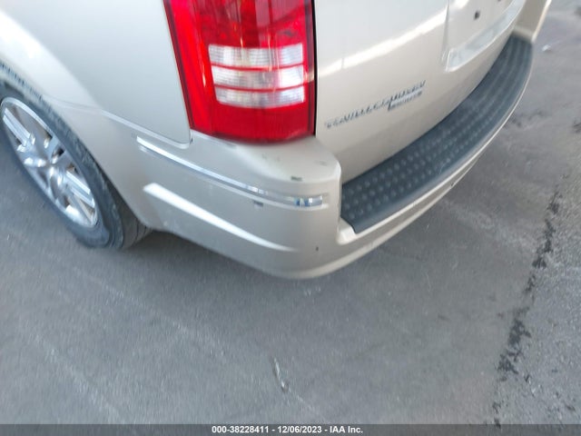 2008 CHRYSLER TOWN & COUNTRY LIMITED VIN: 2A8HR64X08R645907