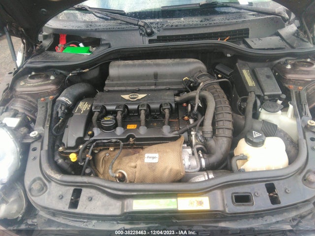 2010 MINI COOPER S WMWMF7C50ATZ74381 Photo 9