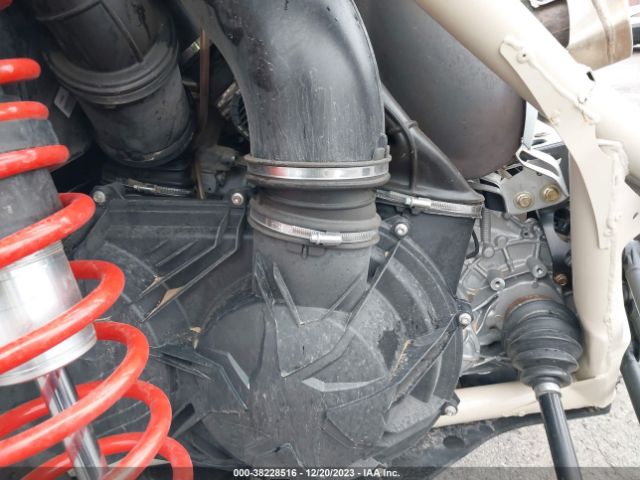 2021 CAN-AM MAVERICK X3 3JBVXAV25MK001163 Photo 8