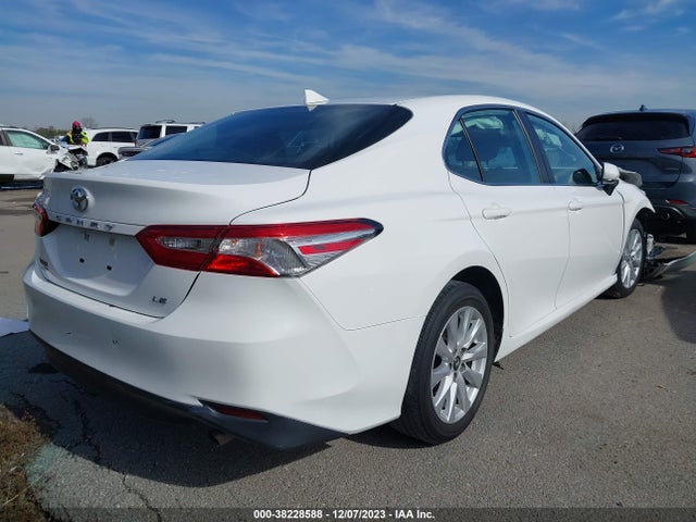 2020 TOYOTA CAMRY LE VIN: 4T1C11AK1LU334174