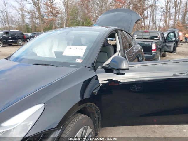 2023 TESLA MODEL Y AWD/LONG RANGE DUAL MOTOR ALL-WHEEL DRIVE VIN: 7SAYGDEE4PF837939