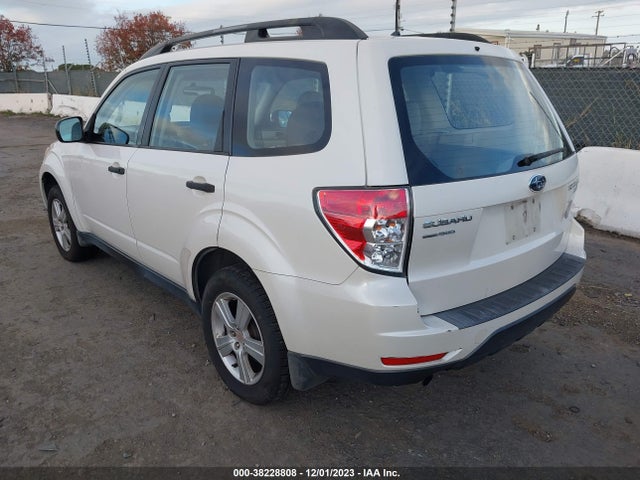 2011 SUBARU FORESTER 2.5X VIN: JF2SHABC9BH719901