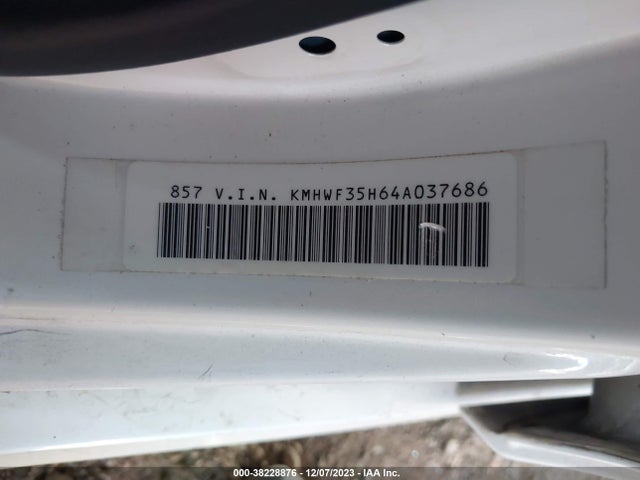 2004 HYUNDAI SONATA LX/GLS VIN: KMHWF35H64A037686