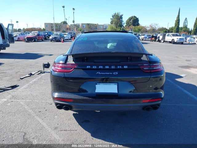 WP0AB2A74JL132569 Porsche Panamera 4s
