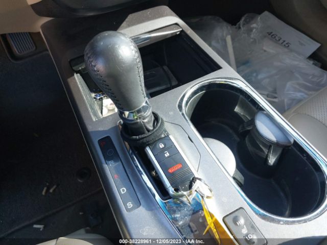 5J8TB3H3XEL005947 Acura RDX