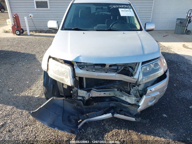 2011 SUZUKI GRAND VITARA PREMIUM/PREMIUM W/ALLOY WHEELS VIN: JS3TD0D21B4100957