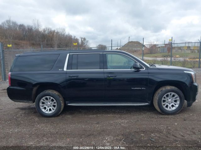 1GKS1GKC0KR403372 GMC Yukon Xl Slt