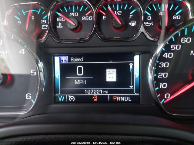 1GKS1GKC0KR403372 GMC Yukon Xl Slt