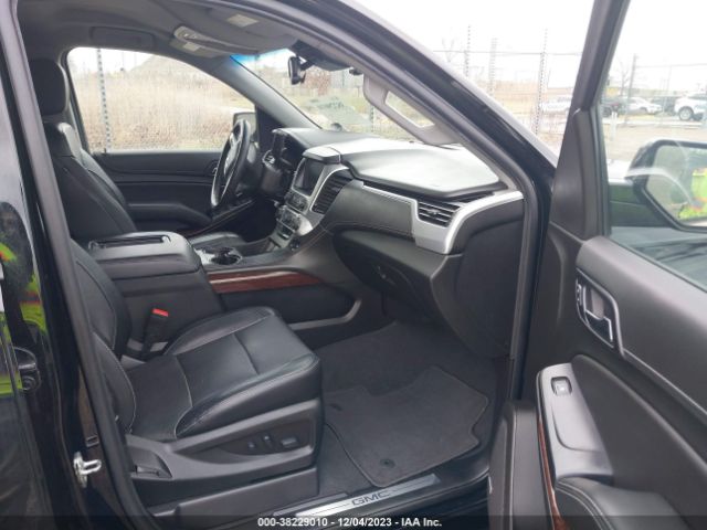 1GKS1GKC0KR403372 GMC Yukon Xl Slt