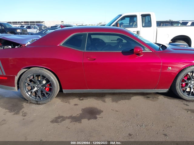 Dodge Challenger 392 Hemi Scat Pack Shaker 2018 2C3CDZFJ7JH146614 Image 13